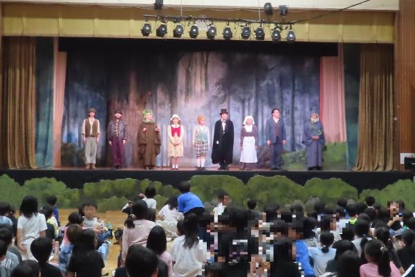 公演写真３