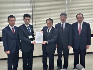 県教育長に要望書提出